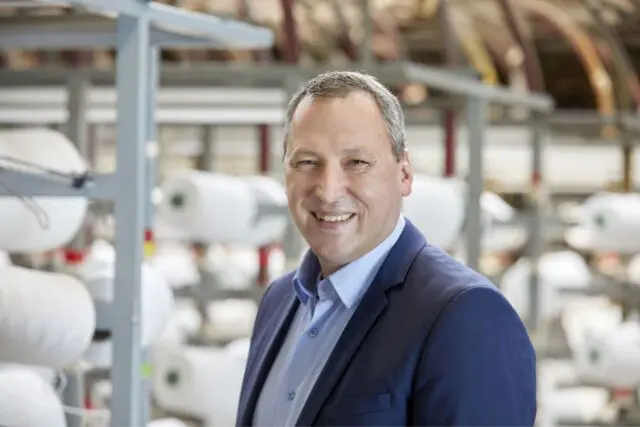 Martin Multhaupt scheidet als Geschäftsführer der Hamelner Teppichwerke aus.